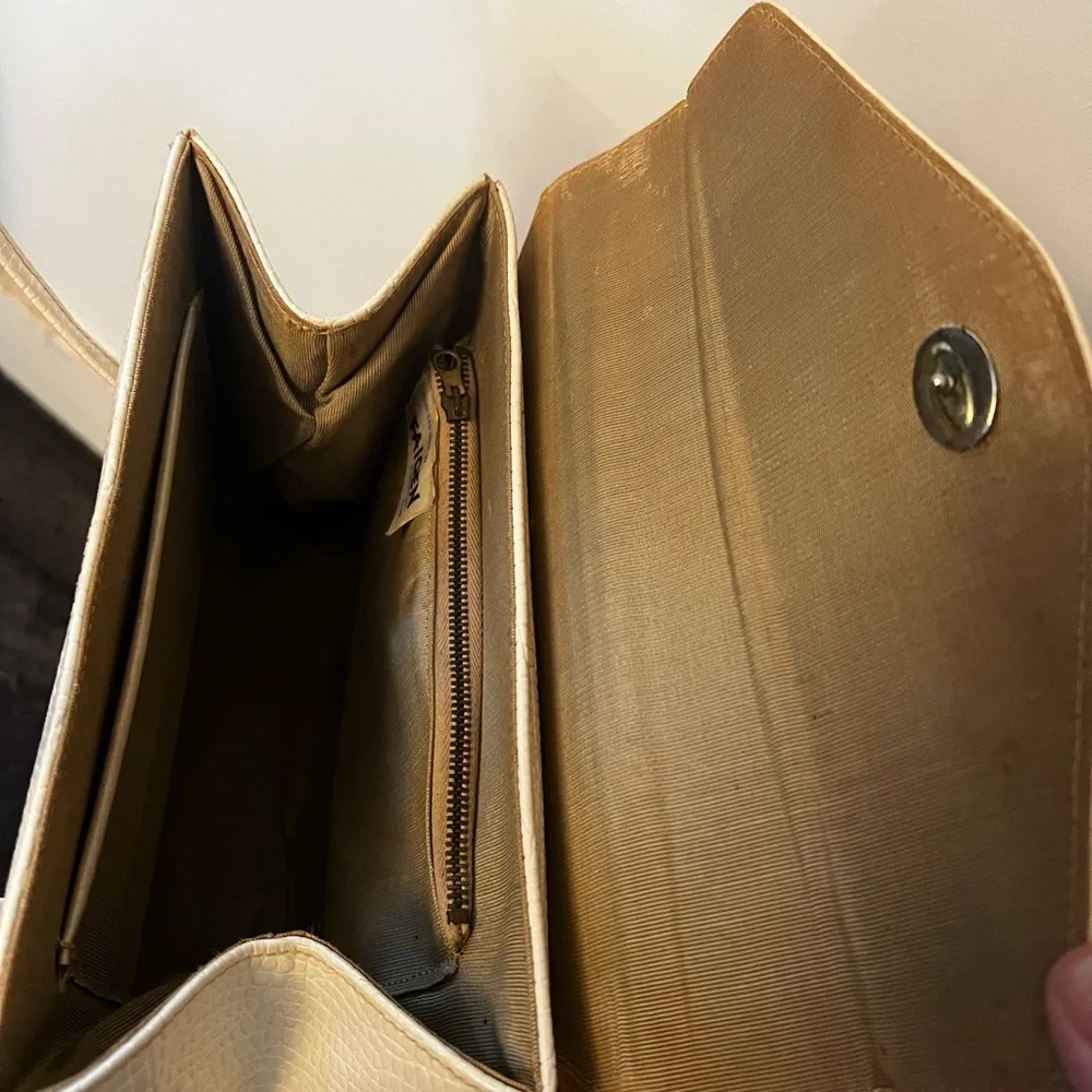 Faigen & Sons Vintage Handbag. Divine! - Picture 8 of 12